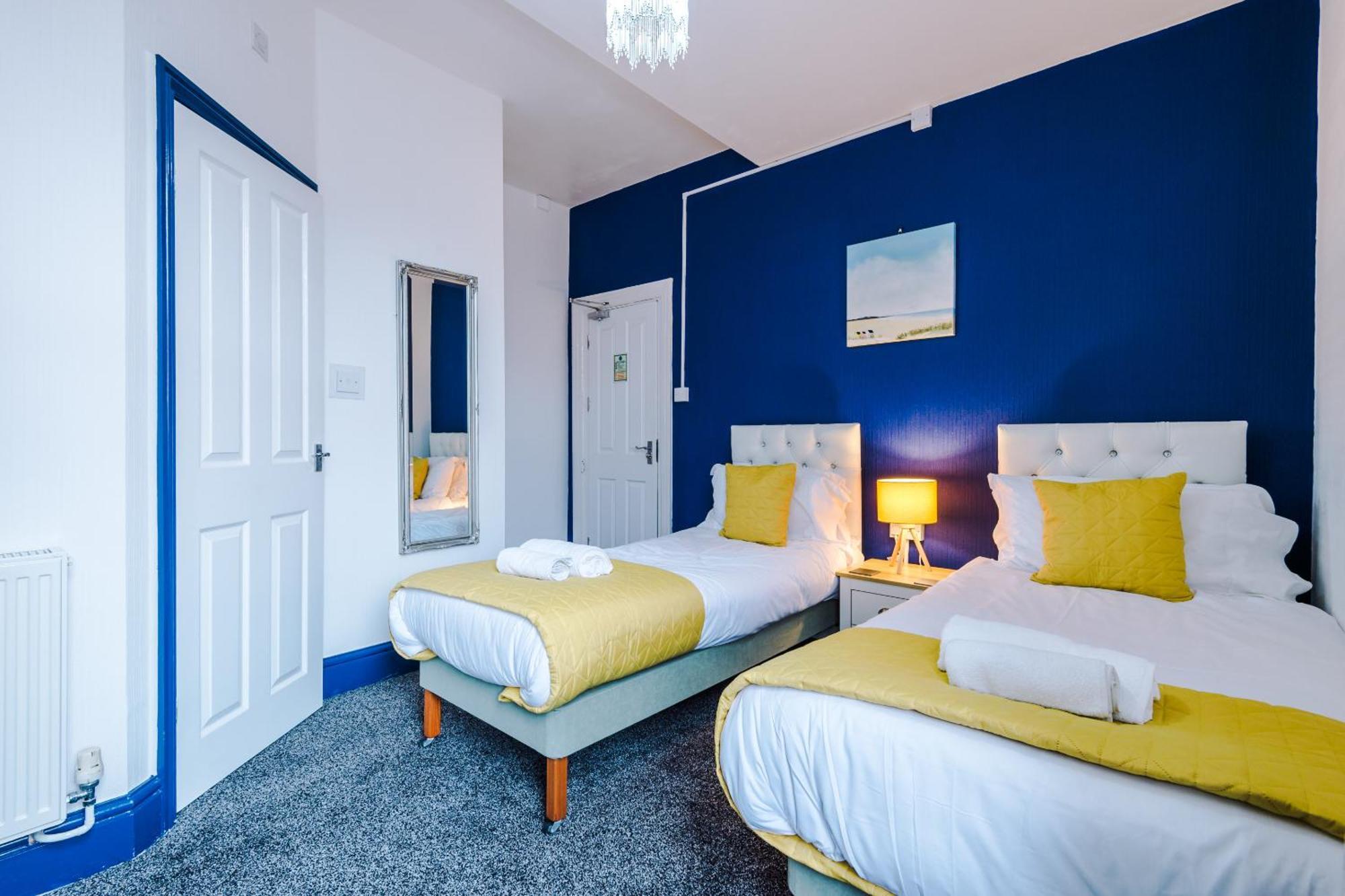 Pebbles Guest House Blackpool Eksteriør billede